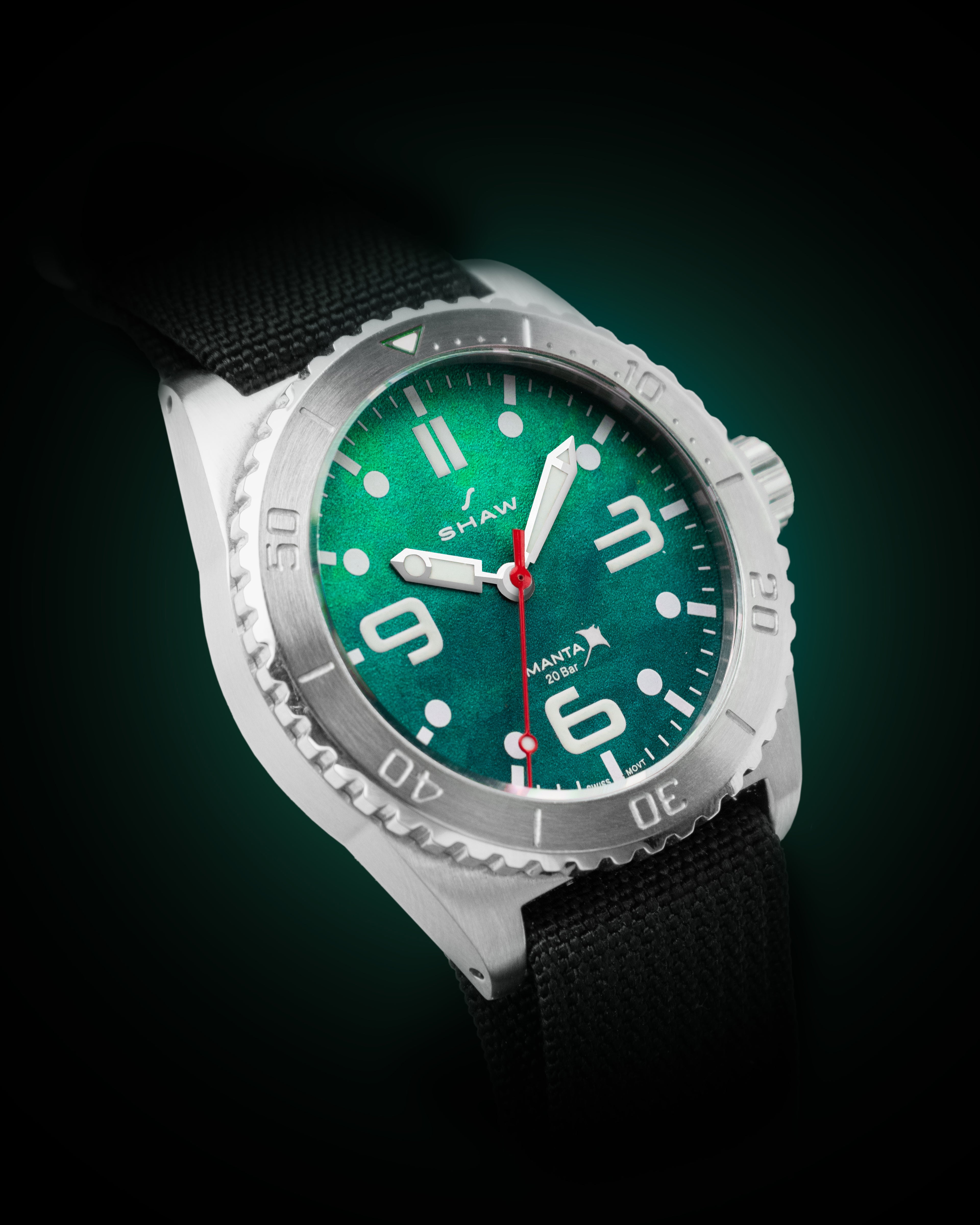 Manta Quartz -Tropical Reef Green
