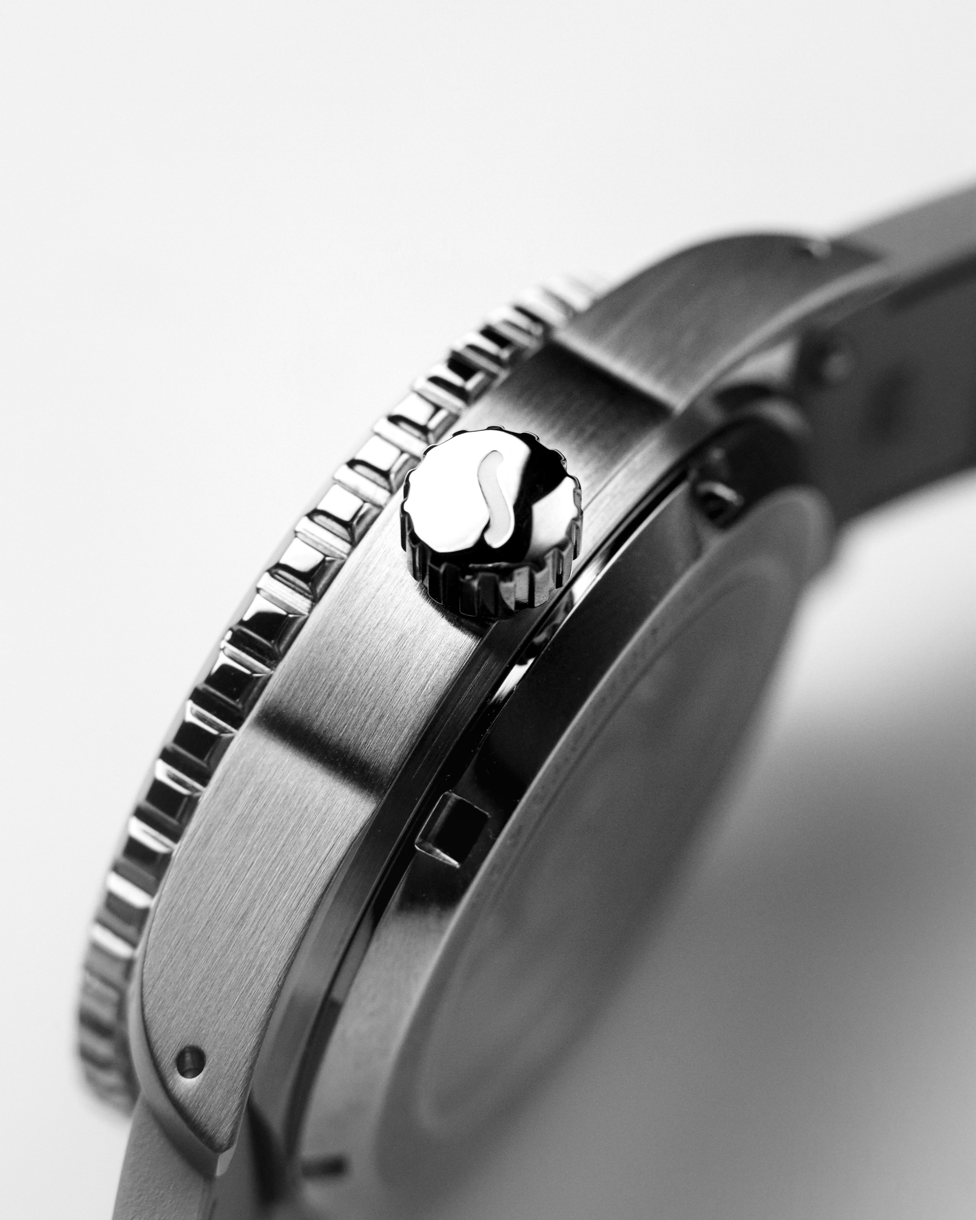 Manta Automatic -Atoll Aqua Blue